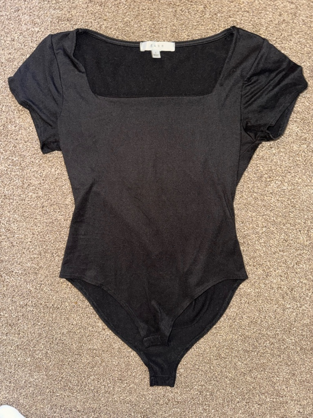 gaze Black Square Neck Short Sleeve Top